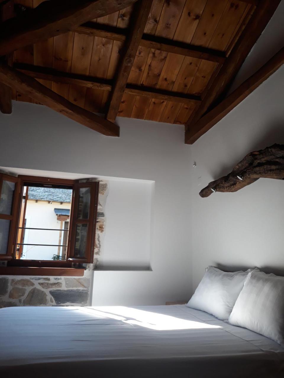Sabouko Guest House Vizitsa Chambre photo